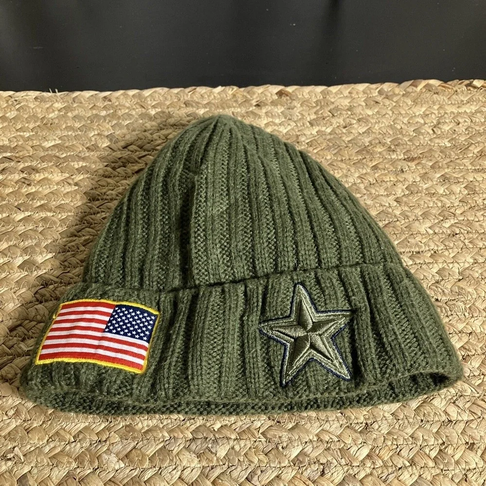 New Era Military Dallas Cowboys Star Knitted Beanie Youth